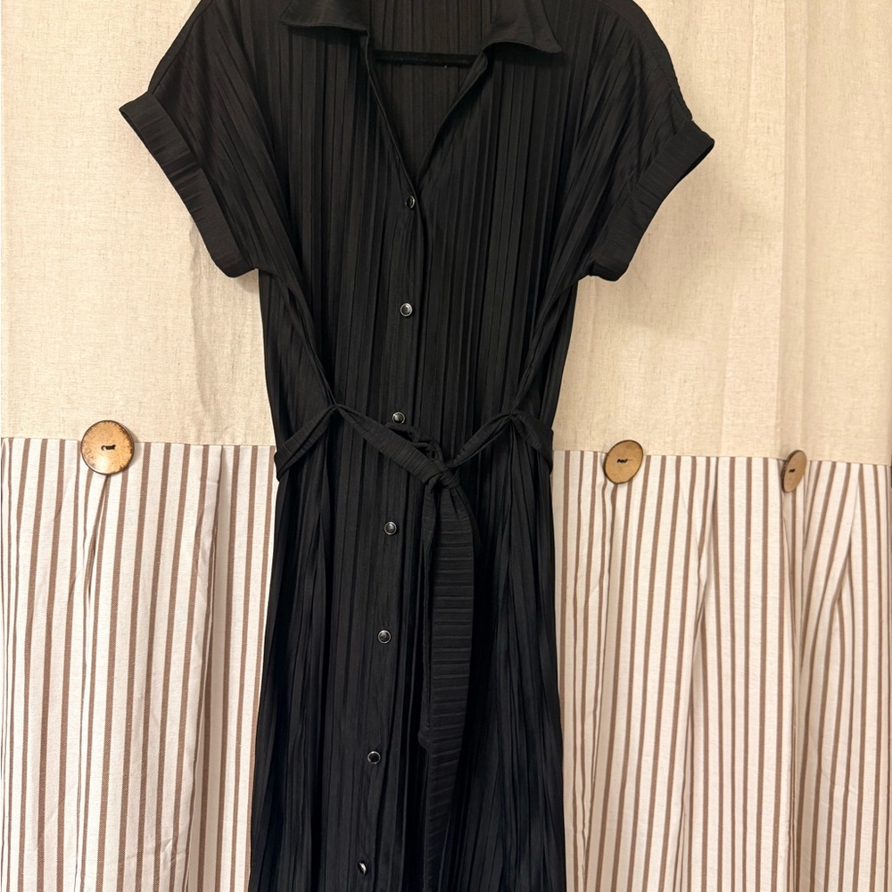 Chic Black Midi Dress with Button Detail